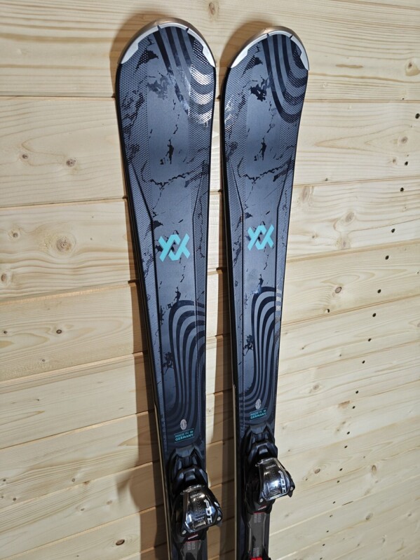 LYŽE VOLKL FLAIR 76 LTD 147CM --MODEL 2025--